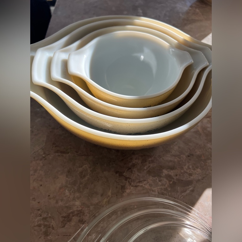 Vintage Pyrex Homestead, 1970s Blue Design Speckled Beige Cinderella Set w/Lids! - Picture 8 of 8
